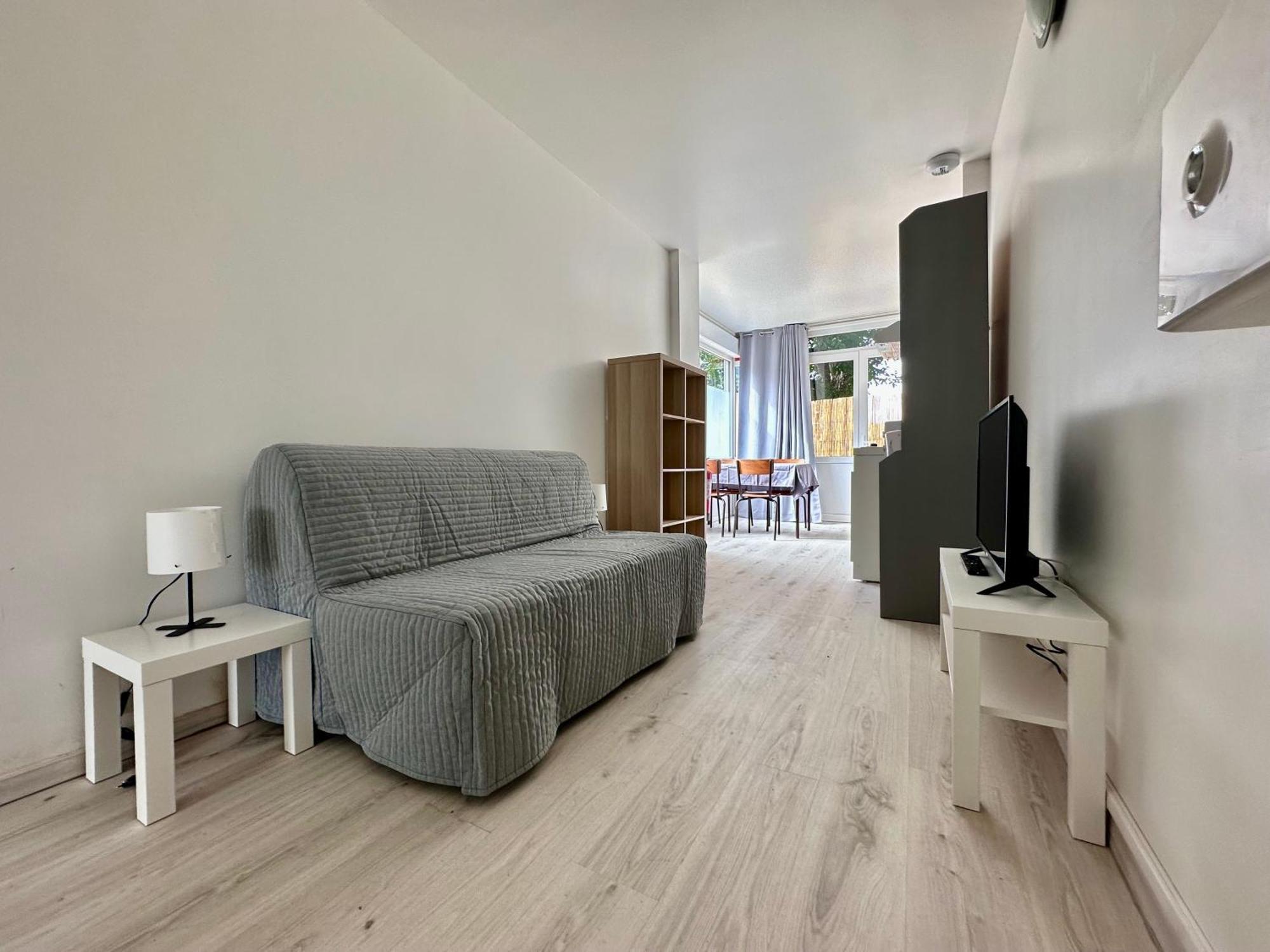 001 T2 Immeuble Perseverance * Conflans-en-Jarnisy